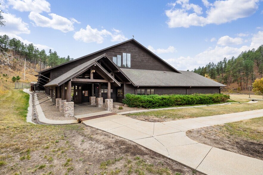 More Photos Of 24100 S Rockerville Rd, Rapid City Lodge Meeting Hall For Sale