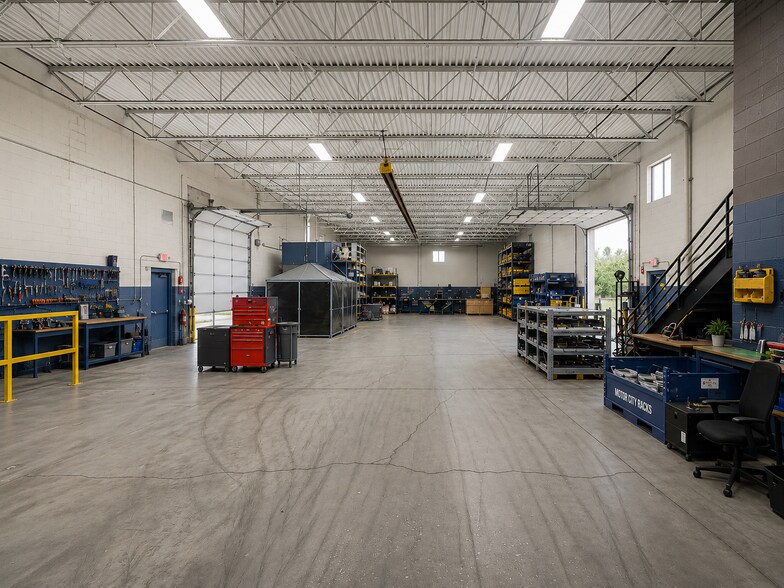 More Photos Of 12440 Delta St, Taylor Warehouse For Lease