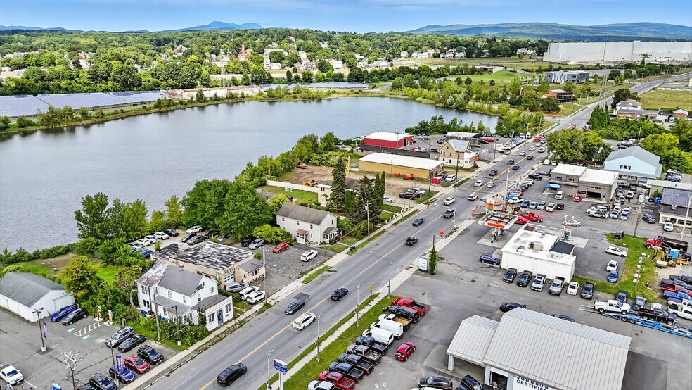 More Photos Of 717 East St, Pittsfield Auto Repair For Lease