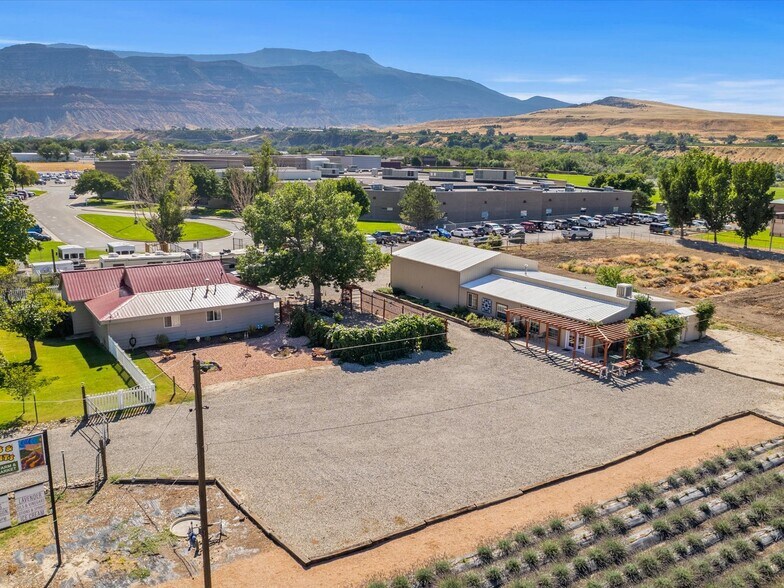 More Photos Of 3669 G Rd, Palisade Freestanding For Sale