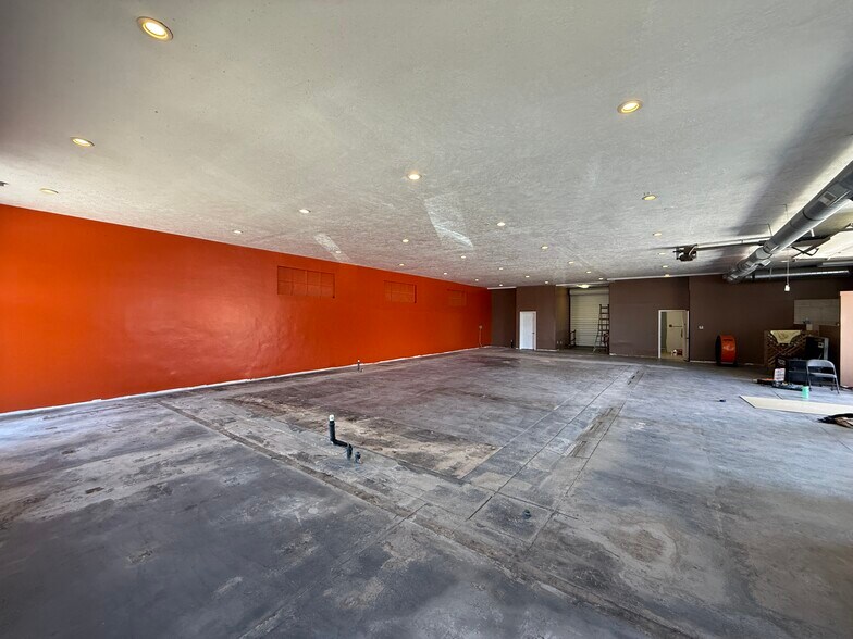 More Photos Of 2827 S 2300 E, Salt Lake City Storefront For Lease