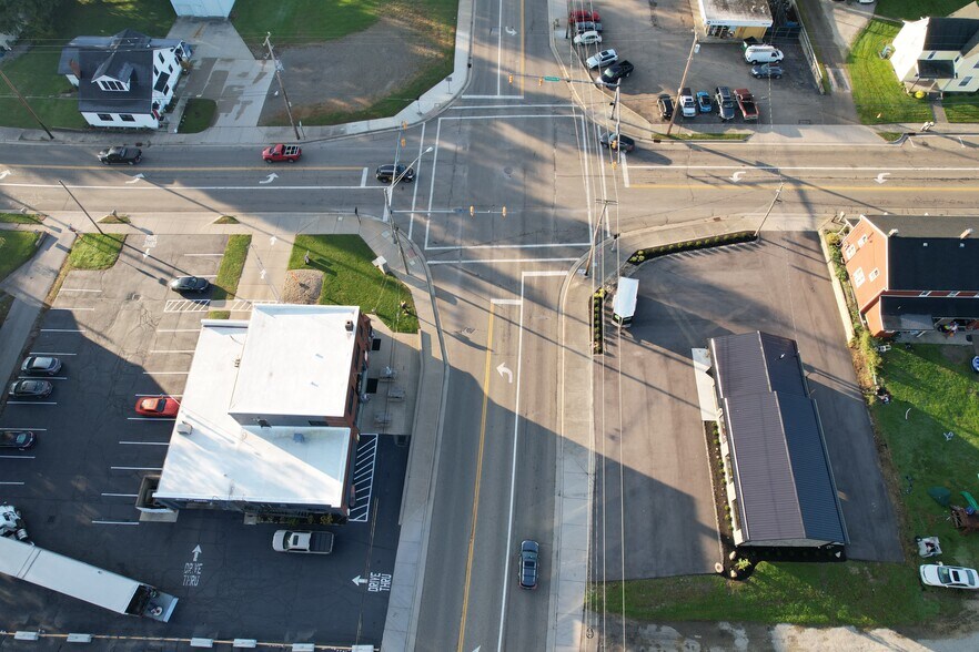 More Photos Of 2229 Greensburg Rd, Canton Auto Repair For Sale
