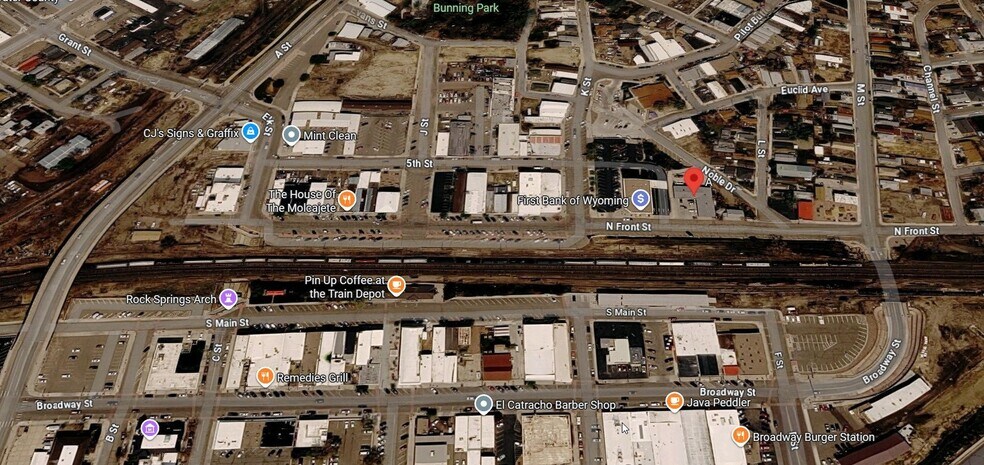 More Photos Of 649 N Front St, Rock Springs Warehouse For Lease