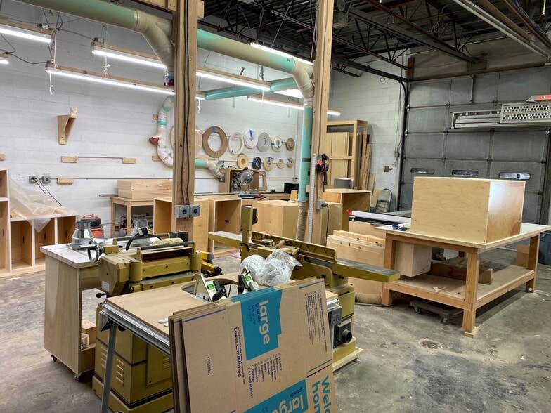 More Photos Of 181 N Montello St, Brockton Service For Sale