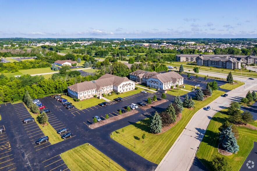 More Photos Of W175N11081 Stonewood Dr, Germantown Unknown For Lease
