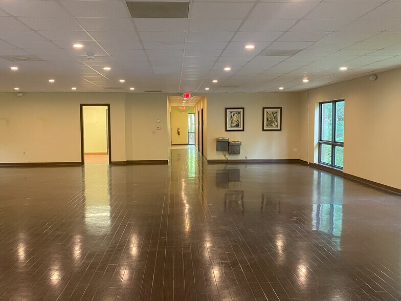 More Photos Of 2609 N Duke St, Durham Medical For Lease