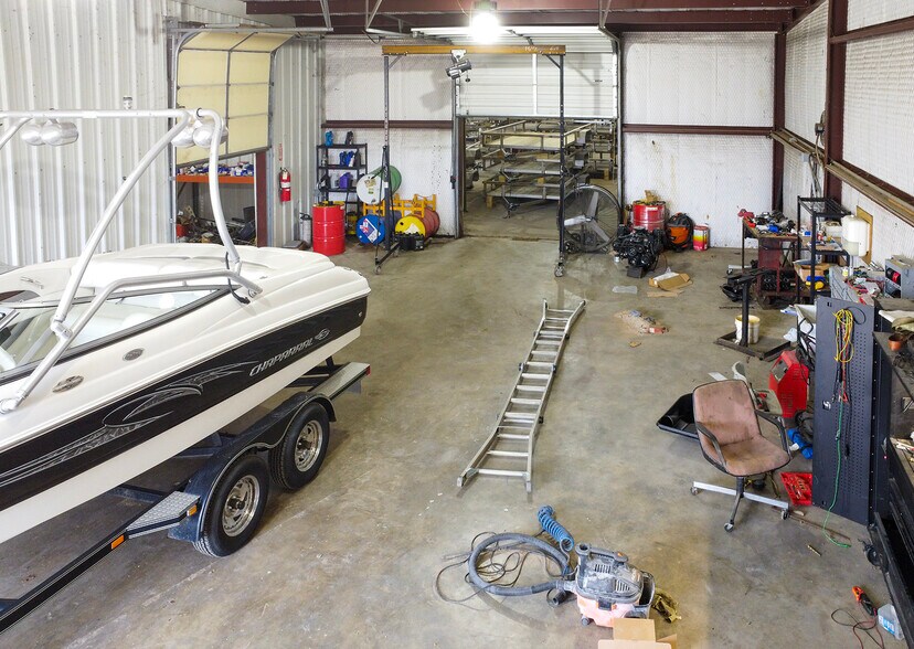 More Photos Of 10991 TX-135, Troup Warehouse For Sale