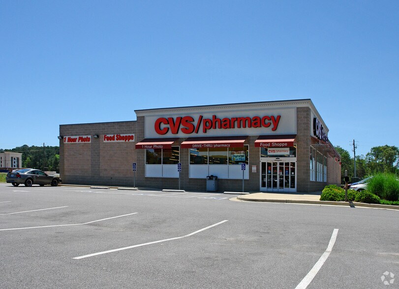 Primary Photo Of 1001 Pelham Rd S, Jacksonville Drugstore For Lease