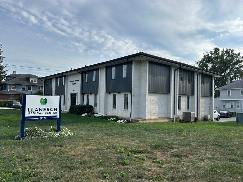 More Photos Of 510 Darby Rd, Havertown Medical For Lease