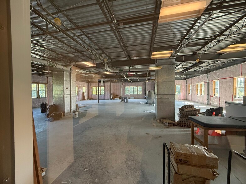 More Photos Of 120 Boston Rd, Groton Medical For Lease