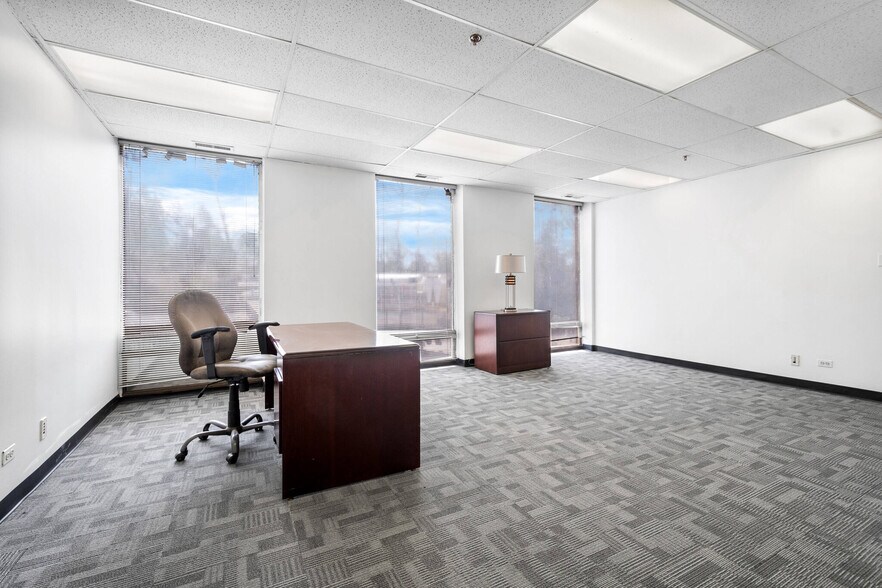 More Photos Of 10001 W Roosevelt Rd, Westchester Office For Sale