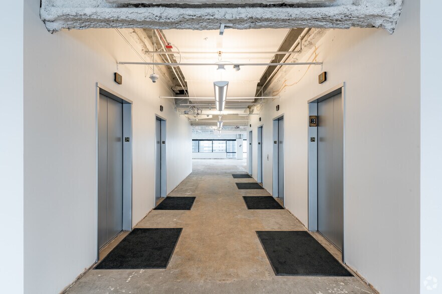 Photo of 24th Floor Ste 2400