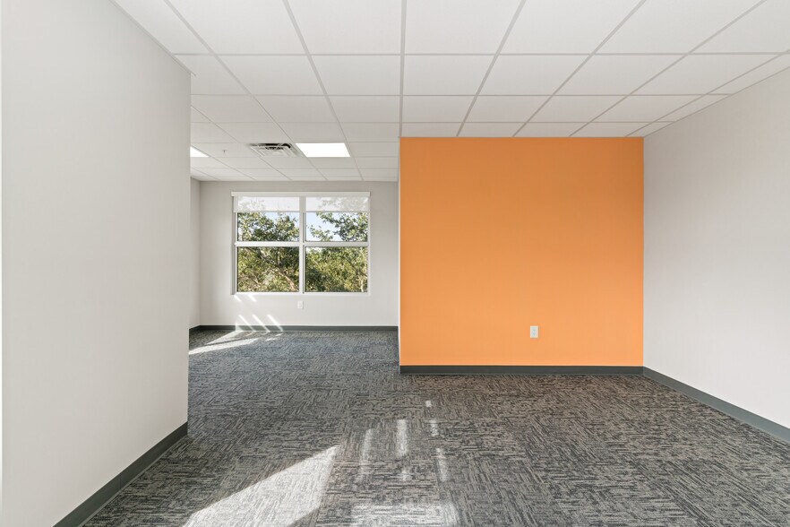 More Photos Of 4640 S University Dr, Davie Medical For Sale