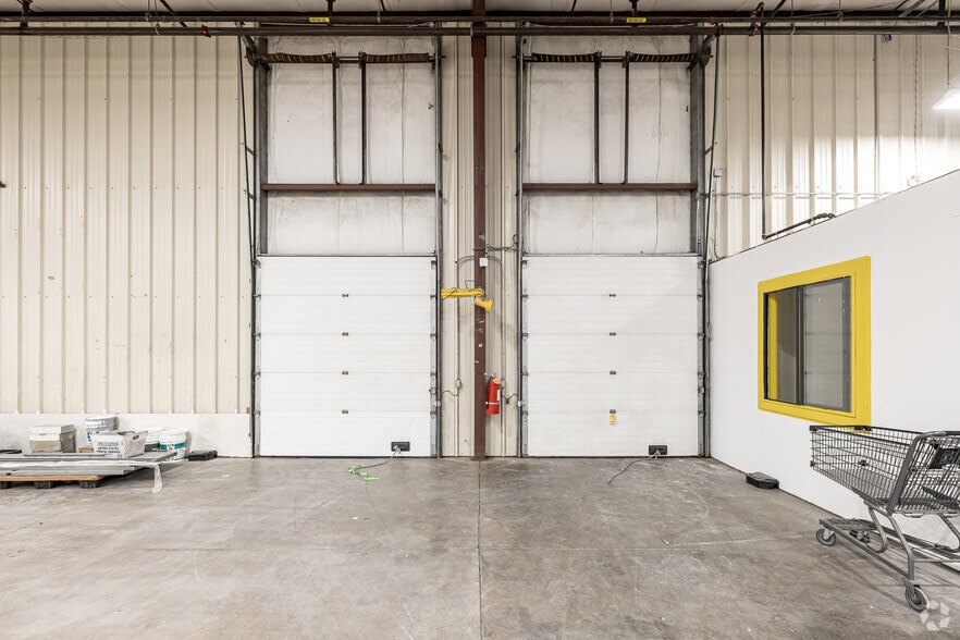 More Photos Of 299 Industrial Ln, Torrington Distribution For Lease