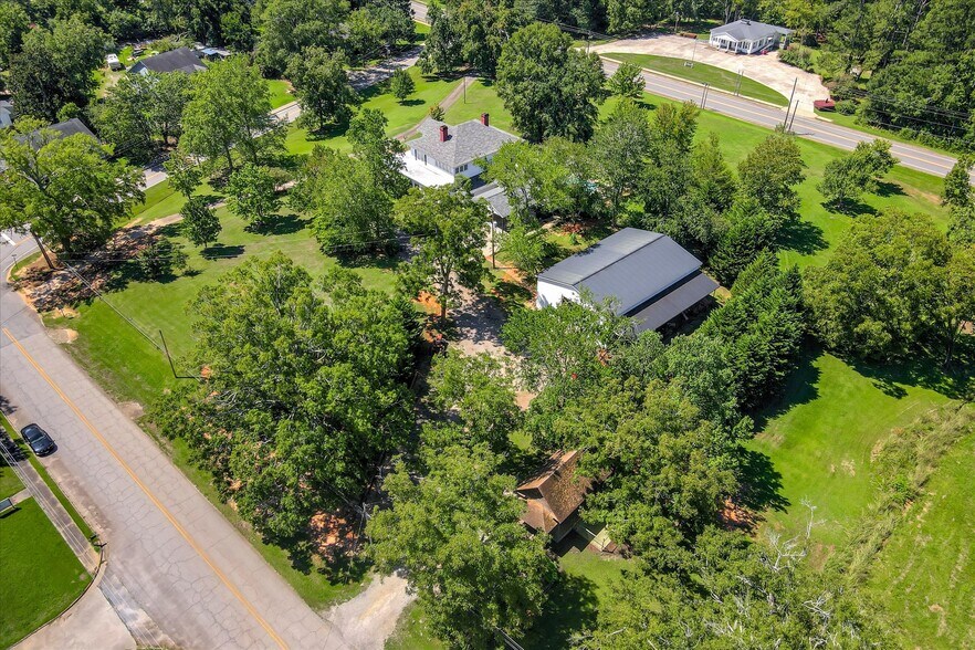 More Photos Of 125 Goshen St, Lincolnton Specialty For Sale