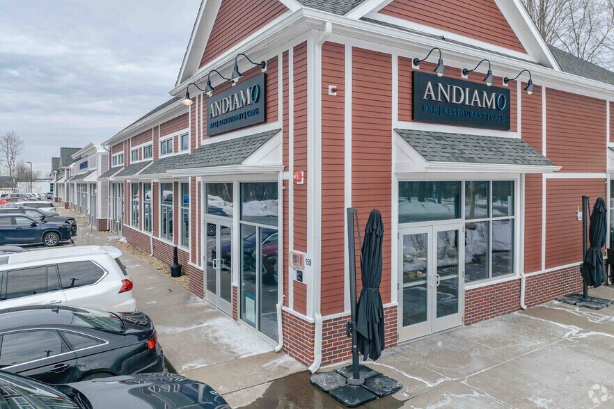 More Photos Of 1 Minuteman Rd, Andover General Retail For Sale