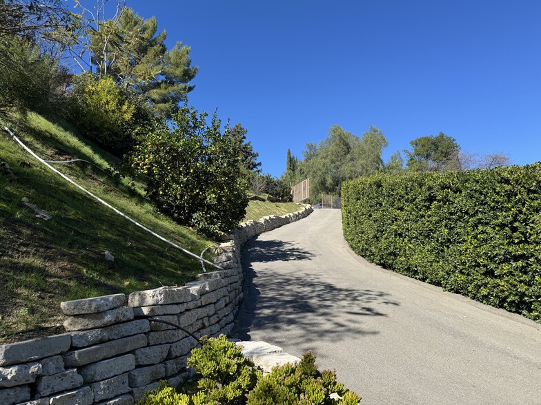 More Photos Of 3 Ambar Dr, Woodland Hills Land For Sale