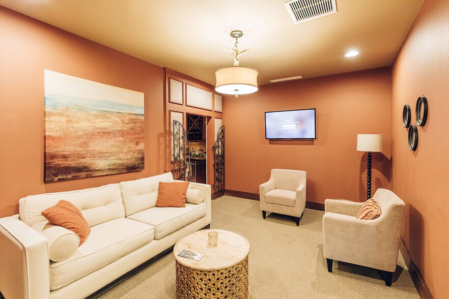 More Photos Of 8880 SW Nimbus Ave, Beaverton Medical For Lease