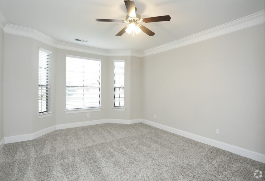 More Photos Of 14827 Mittlestedt Champions Dr, Houston Apartments For Sale