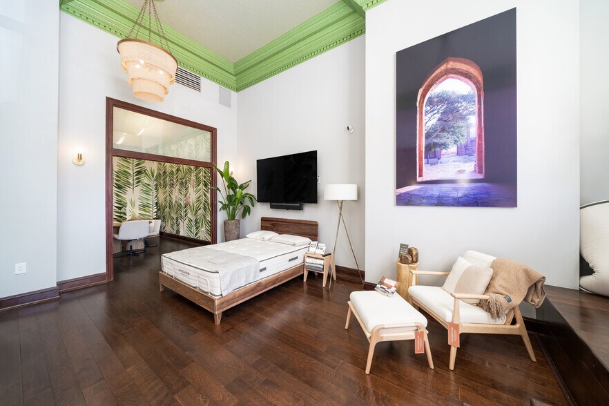 More Photos Of 12-14 Hudson Pl, Hoboken Office For Sale