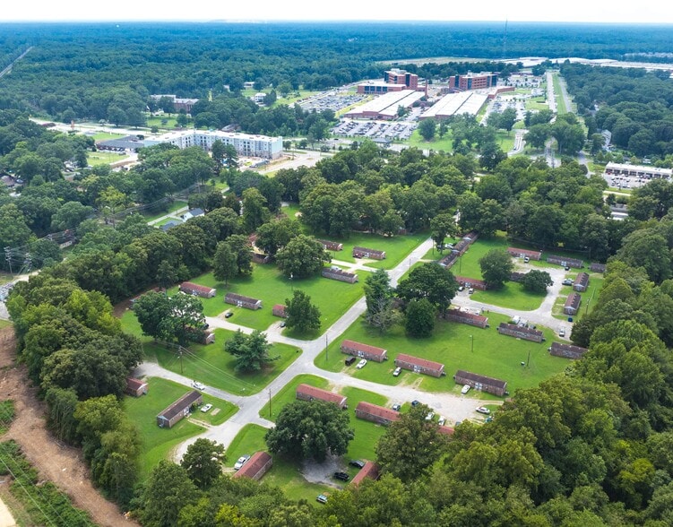 More Photos Of 2554 Noel St, Richmond Apartments For Sale