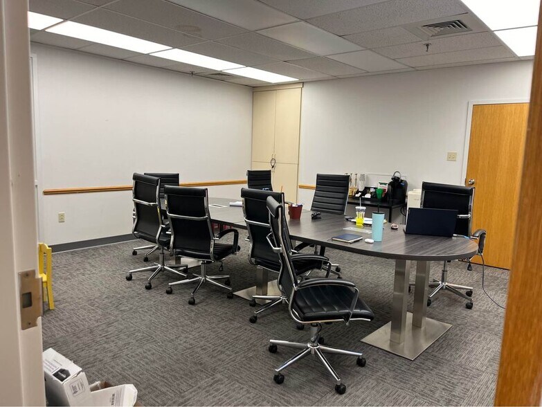 More Photos Of 446-450 Union Blvd, Allentown Medical For Lease