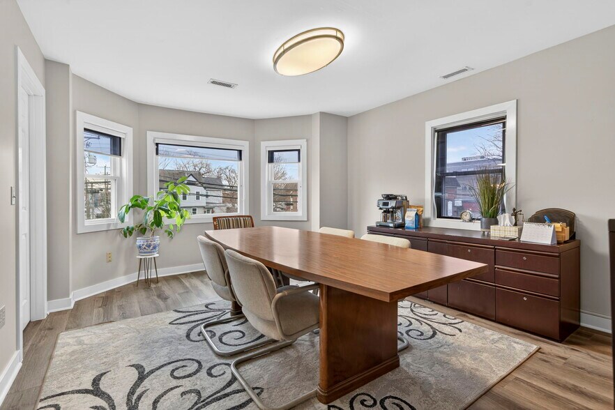 More Photos Of 35 E Pearl St, Nashua Office For Sale