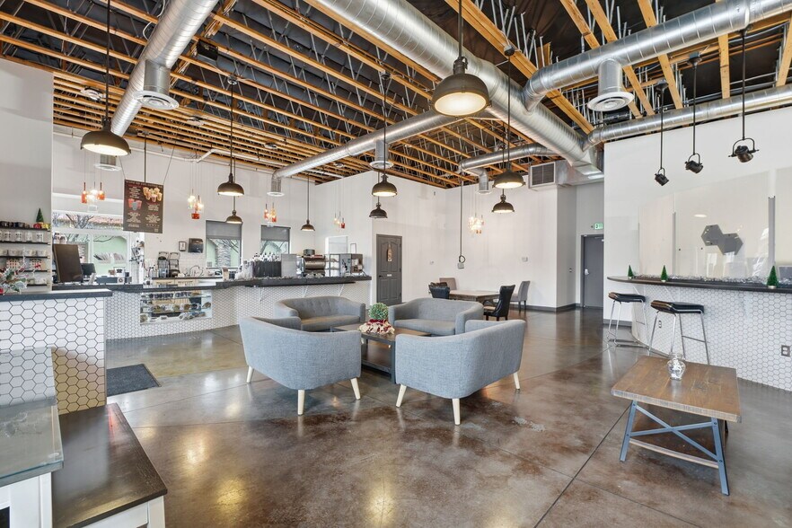 More Photos Of 1215 Aaron Dr, Richland General Retail For Lease