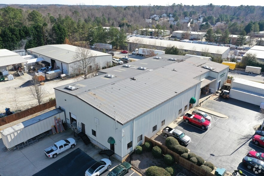 More Photos Of 1406 Smith Reno Rd, Raleigh Warehouse For Lease
