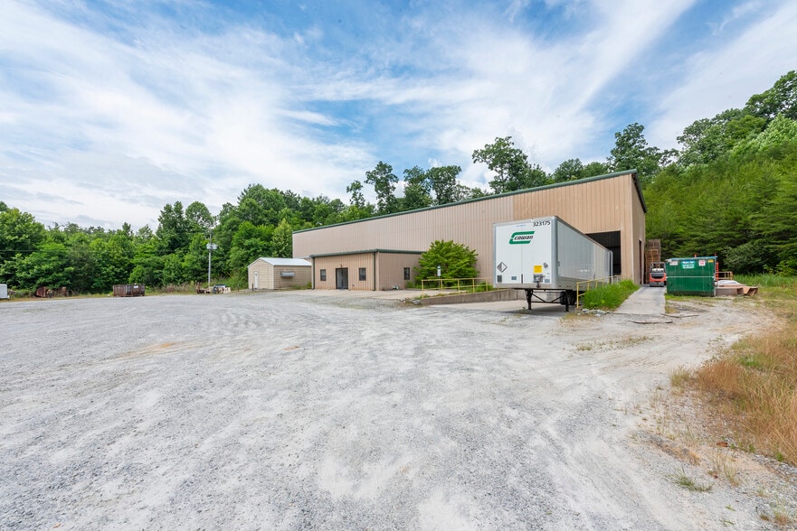 More Photos Of 45 Spiral Rd, Arden Warehouse For Sale