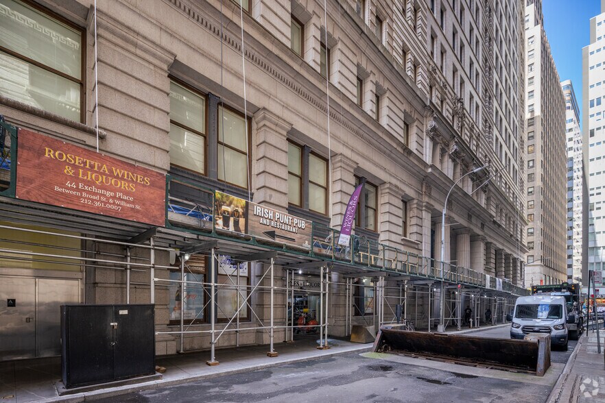 More Photos Of 25 Broad St, New York Apartments For Sale