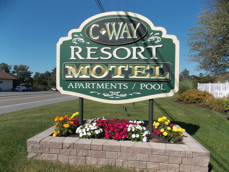 More Photos Of 37067 Nys Route 12, Clayton Hotel For Sale