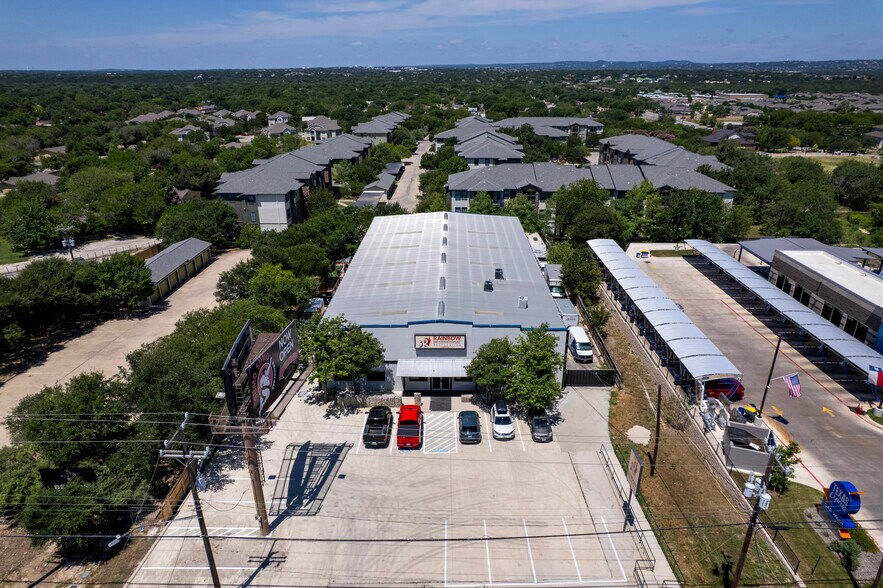 More Photos Of 6568 Babcock Rd, San Antonio Flex For Lease