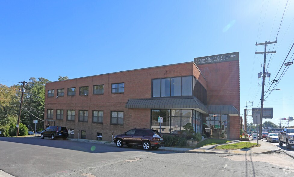 Primary Photo Of , Silver Spring Unknown For Sale