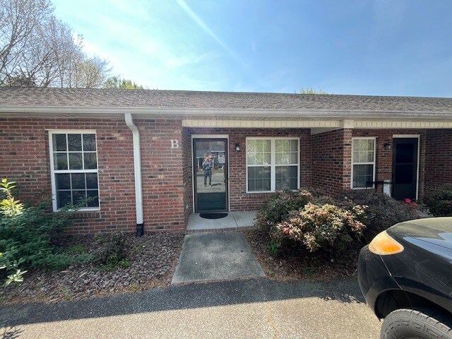 More Photos Of 703 Davidson St, Thomasville Apartments For Sale