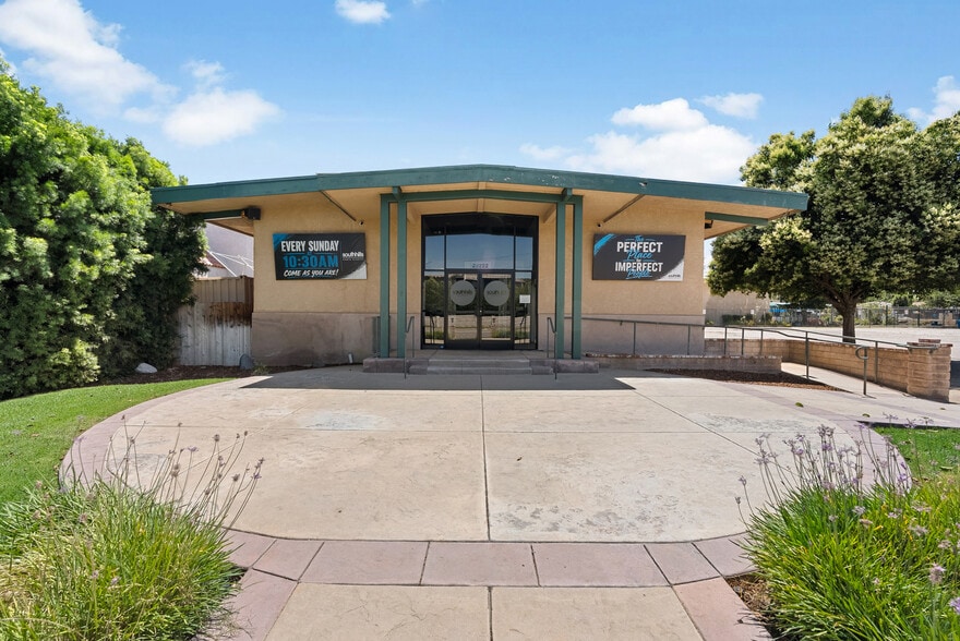More Photos Of 25222 Wiley Canyon Rd, Santa Clarita Specialty For Sale