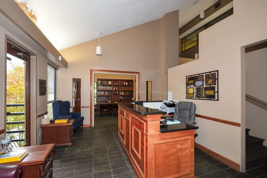 More Photos Of 1820 The Exchange SE, Atlanta Office For Sale