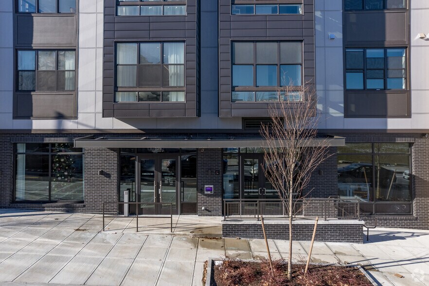 More Photos Of 125 Clifford St, Providence Apartments For Lease