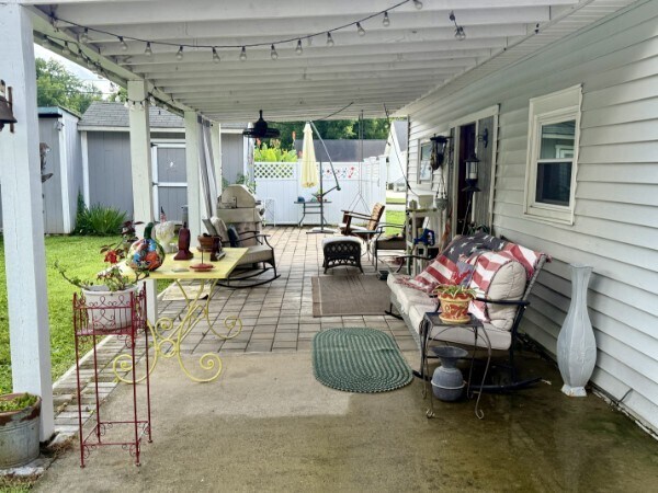 More Photos Of 101 Webb Rd E, Bell Buckle Hospitality For Sale