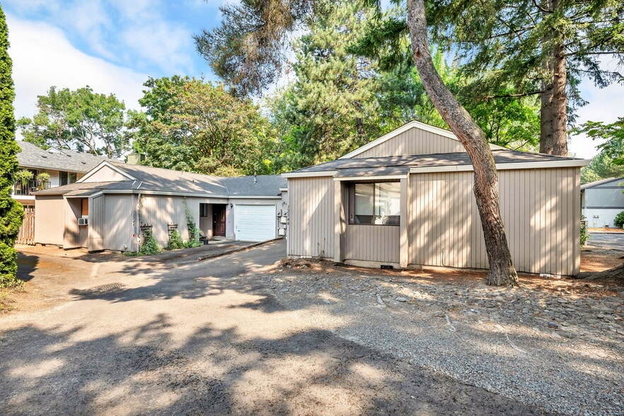 More Photos Of 12344 SW Sussex St, Beaverton Apartments For Sale
