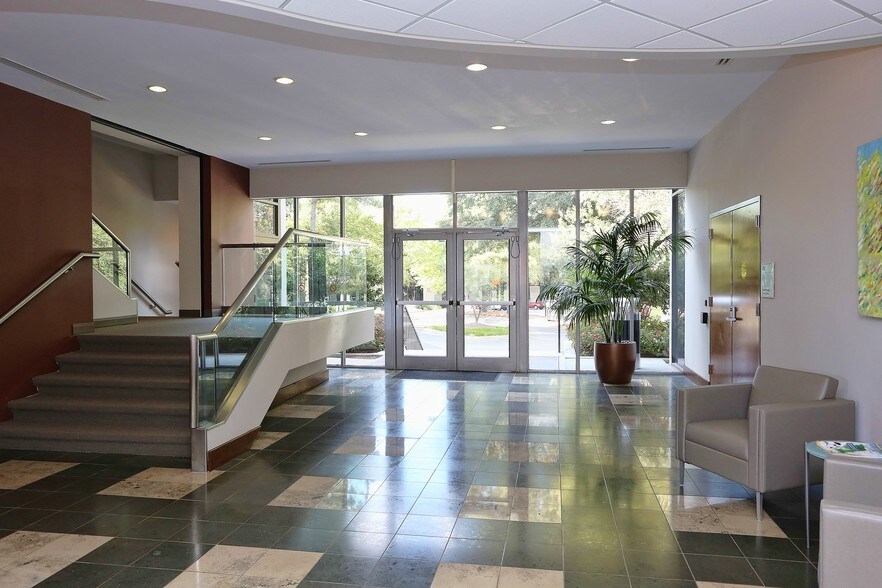 More Photos Of 3724 National Dr, Raleigh Office For Lease