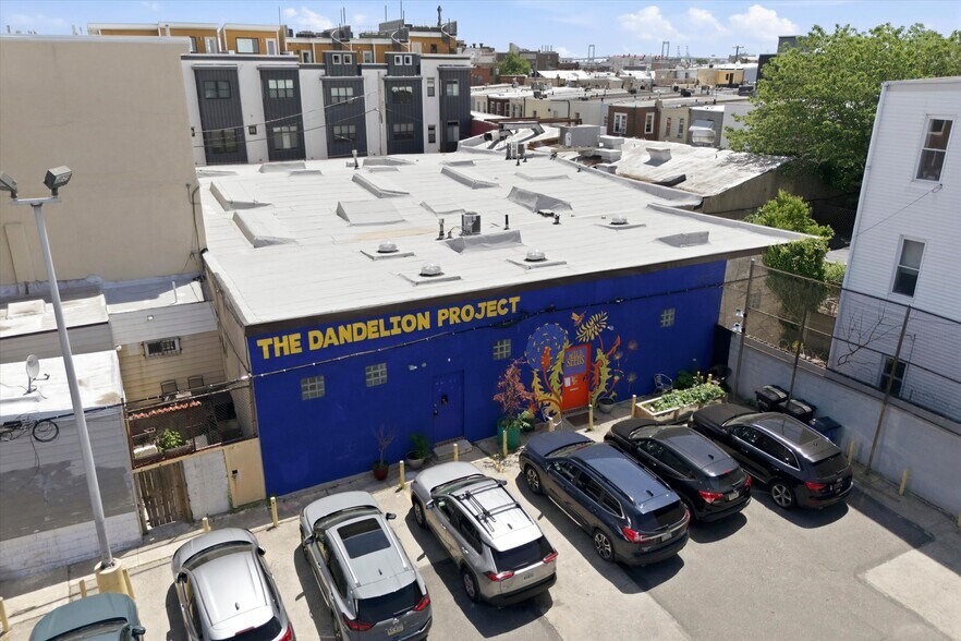 More Photos Of 1400-1414 S Darien St, Philadelphia Auto Repair For Sale