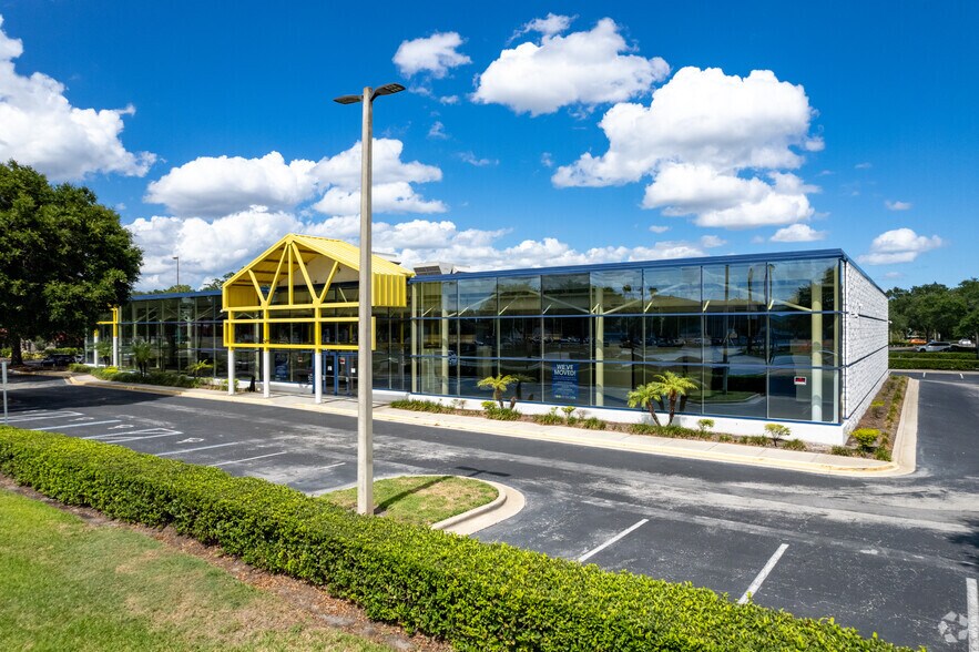 More Photos Of 1675 Sun Life Path, Orlando Freestanding For Lease