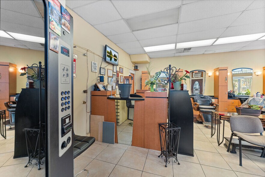 More Photos Of 2206-2208 Naylor Rd SE, Washington Storefront Retail Residential For Sale