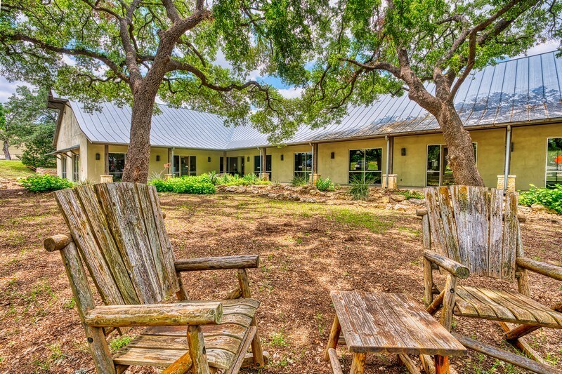 More Photos Of 184 Creekside Park Rd, Spring Branch Unknown For Lease