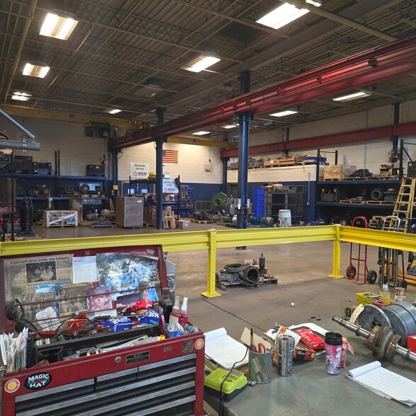 More Photos Of 30 Gando Dr, New Haven Industrial For Lease