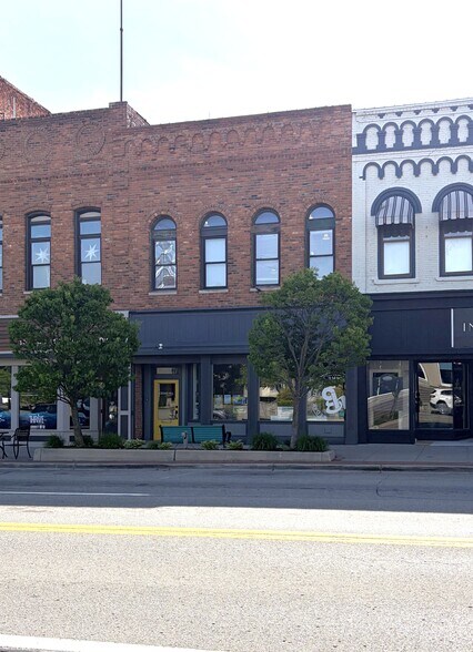 Primary Photo Of 910 -912 Military St, Port Huron Storefront Retail Office For Sale