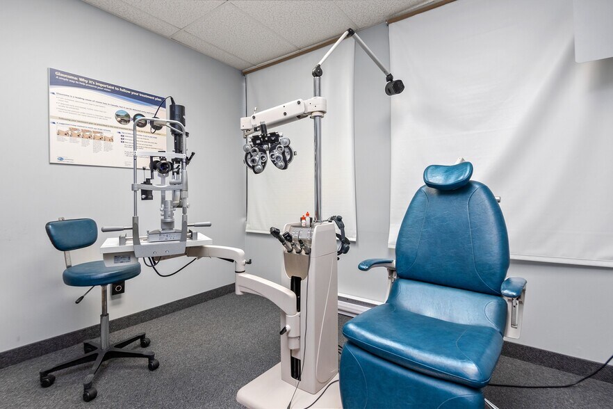 More Photos Of 100 Princess St, Kingston Medical For Lease