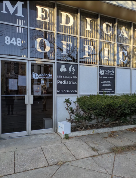 Primary Photo Of 848 W 36th St, Baltimore Medical For Lease