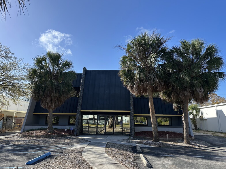 Primary Photo Of 4986 113th Ave N, Clearwater Manufacturing For Sale